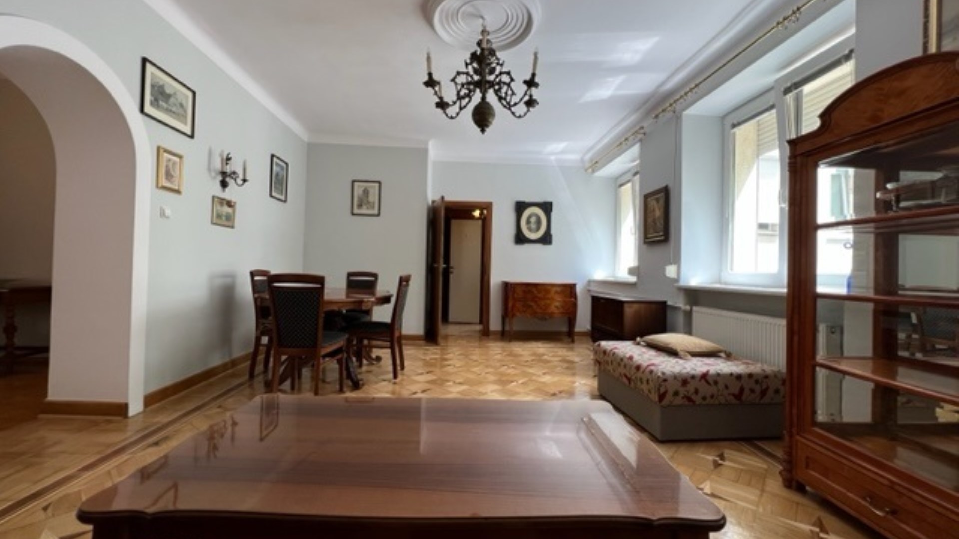 Mieszkanie na sprzedaż